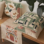 Подушка декоративная зеленого цвета с геометрическим рисунком Divine Abstractions варинант исполнения - 7 | Loft Concept в Брянске