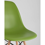 Пластиковый стул на ножках из массива бука Eames Green варинант исполнения - 2 | Loft Concept в Брянске