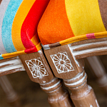 Стул бежевый в разноцветную полоску из натурального бука с изображением птиц и цветов Blooming Red Birds Colorful Stripes Chair варинант исполнения - 7 | Loft Concept в Брянске