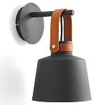 Черное матовое бра с декором под кожу Chestery варинант исполнения - 1 | Loft Concept в Брянске