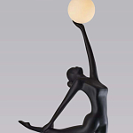 Торшер черная статуэтка Девушка Girl Carries Light Balls варинант исполнения - 2 | Loft Concept в Брянске