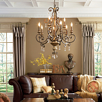 Люстра с подвесками из прозрачного стекла на кованом каркасе бронзового цвета в классическом стиле Quoizel варинант исполнения - 2 | Loft Concept в Брянске