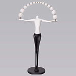 Торшер черно-белая статуэтка Девушка Girl Carries Light Balls варинант исполнения - 4 | Loft Concept в Брянске