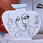 Ваза плоская белая с абстрактными черными линиями в форме лиц Faces of Imagination варинант исполнения - 4 | Loft Concept в Брянске