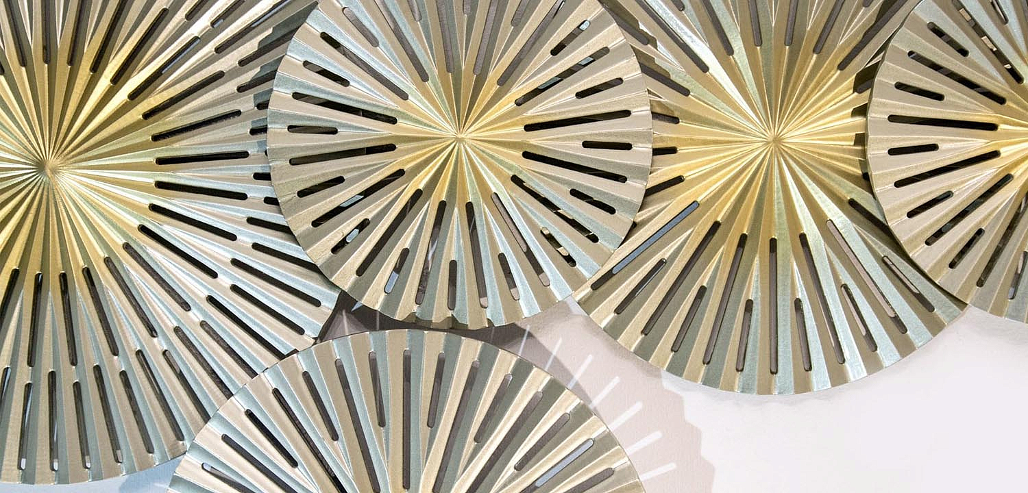 Арт-объект Apollo Gold and Silver Wall Plaque Disc gap 5 Арт-объект Apollo Gold and Silver Wall Plaque Disc gap 5 - Loft-Concept в Брянске