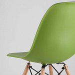 Пластиковый стул на ножках из массива бука Eames Green варинант исполнения - 3 | Loft Concept в Брянске