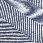 Плед из шерсти мериноса темно-синего цвета 130×180 см Indigo Waves варинант исполнения - 2 | Loft Concept в Брянске