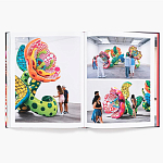 Книга по искусству Yayoi Kusama: I Spend Each Day Embracing Flowers варинант исполнения - 10 | Loft Concept в Брянске