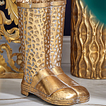 Ваза в форме сапог с рельефной текстурой и ручками Vase Boot варинант исполнения - 4 | Loft Concept в Брянске