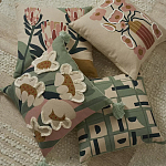 Подушка с цветочным принтом Blooming Elegance Lily варинант исполнения - 5 | Loft Concept в Брянске