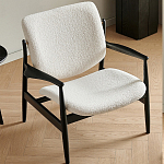 Кресло с каркасом и ножками из древесины и мягкими сиденьем и спинкой Venice варинант исполнения - 5 | Loft Concept в Брянске