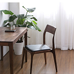 Стул деревянный с мягким сиденьем из черной натуральной кожи Moon Walnut Furniture варинант исполнения - 2 | Loft Concept в Брянске