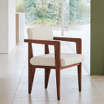 Кресло обеденное Alcove White Boucle из массива ореха варинант исполнения - 8 | Loft Concept в Брянске