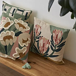 Подушка с цветочным принтом Blooming Elegance Lily варинант исполнения - 7 | Loft Concept в Брянске