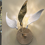 Бра с декоративными белыми и золотыми листьями на текстурном основании Wintery flovers варинант исполнения - 4 | Loft Concept в Брянске