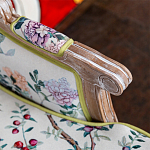 Диван из натурального бука бежевый с изображением птиц и цветов Beige Green Chinoiserie Garden Sofa варинант исполнения - 4 | Loft Concept в Брянске