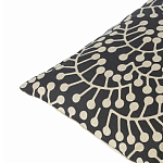 Подушка декоративная черного цвета Blossom Essence Grace варинант исполнения - 2 | Loft Concept в Брянске