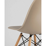 Пластиковый стул на ножках из массива бука Eames Beige варинант исполнения - 3 | Loft Concept в Брянске