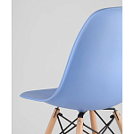 Пластиковый стул на ножках из массива бука Eames Blue варинант исполнения - 3 | Loft Concept в Брянске