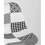 Пластиковый стул на ножках из массива бука Eames Черно-Белый Пэчворк варинант исполнения - 2 | Loft Concept в Брянске