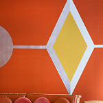 Обои ручная роспись Chez Nina by India Mahdavi Lantana colourway on Arancio dyed silk варинант исполнения - 3 | Loft Concept в Брянске