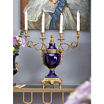 Подсвечник из темно-синего фарфора на бронзовой подставке с фигурками ангелов и декоративными ручками Eden Garden варинант исполнения - 3 | Loft Concept в Брянске