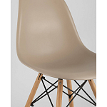 Пластиковый стул на ножках из массива бука Eames Beige варинант исполнения - 2 | Loft Concept в Брянске