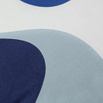 Подушка декоративная хлопковая синего цвета с абстрактным принтом Elysian Flow Azure варинант исполнения - 3 | Loft Concept в Брянске