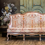 Трехместный диван из массива бука бежевый с растительным орнаментом Raffael Renaissance Beige Sofa варинант исполнения - 10 | Loft Concept в Брянске