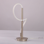 Настольная лампа белым изогнутым плафоном на круглой подставке Luke Lampco Tracer Lamp варинант исполнения - 8 | Loft Concept в Брянске