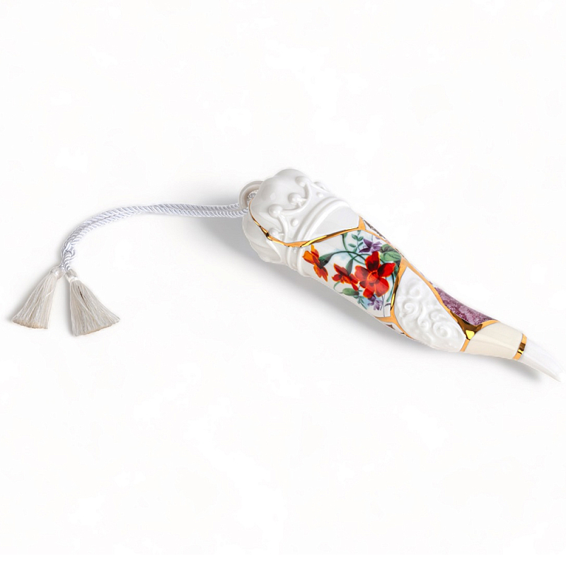 Статуэтка Seletti Lucky Horn Белый Золотой Мульти Статуэтка Seletti Lucky Horn Белый Золотой Мульти в Брянске | Loft Concept