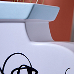 Ваза плоская белая с абстрактными черными линиями в форме лиц Faces of Imagination варинант исполнения - 5 | Loft Concept в Брянске