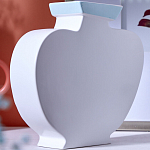 Ваза плоская белая с абстрактными черными линиями в форме лиц Faces of Imagination варинант исполнения - 7 | Loft Concept в Брянске