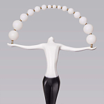 Торшер черно-белая статуэтка Девушка Girl Carries Light Balls варинант исполнения - 2 | Loft Concept в Брянске