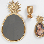 Зеркало овальной формы с золотистой рамкой и декоративной верхушкой в виде ананаса Pineapple Shine  варинант исполнения - 1 | Loft Concept в Брянске