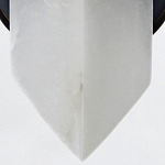 Бра черного цвета металлическое с вертикальным плафоном из алебстра Alora варинант исполнения - 3 | Loft Concept в Брянске