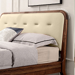 Кровать двуспальная с каркасом из дерева и мягким изголовьем Moon Walnut Bed варинант исполнения - 2 | Loft Concept в Брянске