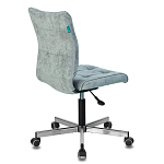 Офисное кресло в серо-голубом велюре Bureaucrats варинант исполнения - 4 | Loft Concept в Брянске