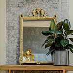 Зеркало настенное в раме бежевого цвета с эффектом старины Classic Ornament Mirror варинант исполнения - 2 | Loft Concept в Брянске