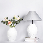 Декоративная ваза белая керамическая с абстрактным объемным декором Molecule Collection варинант исполнения - 4 | Loft Concept в Брянске