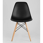 Пластиковый стул на ножках из массива бука Eames Black варинант исполнения - 4 | Loft Concept в Брянске