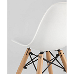 Пластиковый стул на ножках из массива бука Eames Small White варинант исполнения - 3 | Loft Concept в Брянске