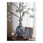 Ваза с мотивами цветущего сада с попугаями Blue Vase Inspired by Nature варинант исполнения - 7 | Loft Concept в Брянске