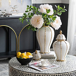 Ваза с золотыми полосами на белом фоне Chinoiserie Ceramics варинант исполнения - 3 | Loft Concept в Брянске