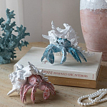 Статуэтка голубой рак с белой раковиной Marine Accessories варинант исполнения - 6 | Loft Concept в Брянске