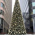 Уличная Новогодняя Ель с золотыми шарами и звездой на вершине в комплекте варинант исполнения - 1 | Loft Concept в Брянске