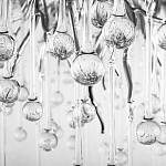 Люстра подвесная с прозрачными стеклянными подвесками в форме капель Диаметр 60 см Droplet Chandelier варинант исполнения - 16 | Loft Concept в Брянске