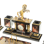 Настольный письменный набор из яшмы и долерита с декором в виде коня Manager Organizer варинант исполнения - 2 | Loft Concept в Брянске