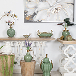 Кувшин зеленого цвета из фарфора с бронзовой крышкой и изогнутой ручкой Eden Garden porcelain and bronze варинант исполнения - 3 | Loft Concept в Брянске