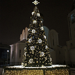 Уличная Новогодняя Ель с золотыми шарами и звездой на вершине в комплекте варинант исполнения - 2 | Loft Concept в Брянске